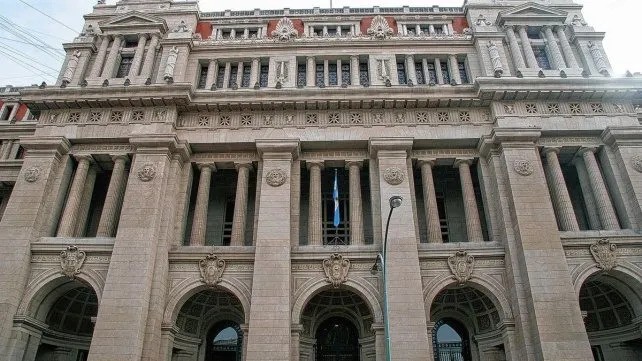 Deuda previsional: Nación y Santa Fe se verán las caras en la Corte | Información General