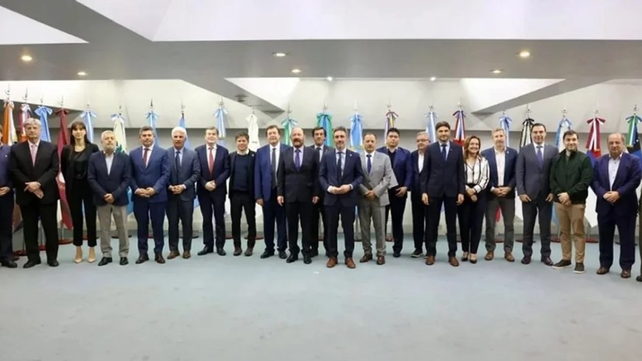Se plantan los gobernadores: fracasó la negociación y le imponen su propia ley a Milei | Nacionales