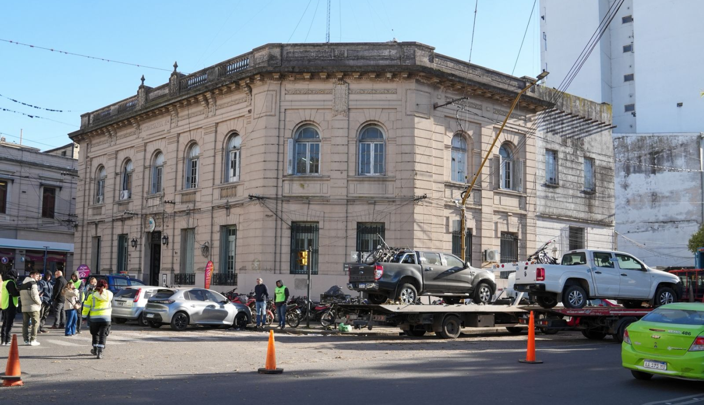 Provincia comenzó a retirar de las comisarías los vehículos secuestrados por ilícitos | Información General