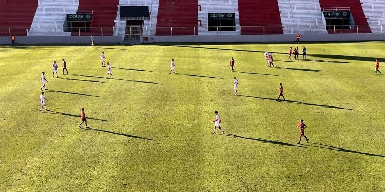 Unión y Colón no salieron del empate en el clásico de Liga Santafesina | Deportes