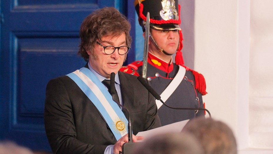 Javier Milei suspendió su viaje a Tucumán por "razones climáticas" | Nacionales