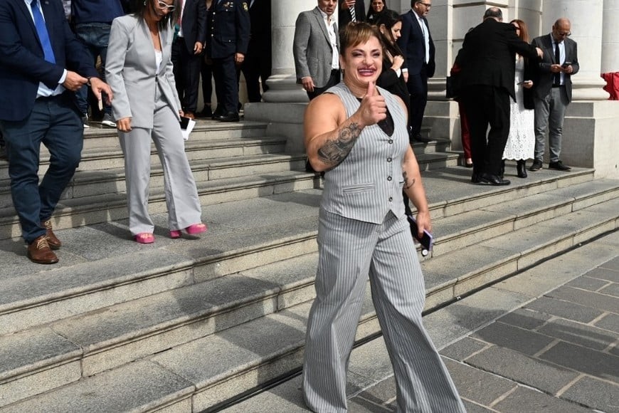 Operaron de urgencia a "Locomotora" Oliveras | Información General