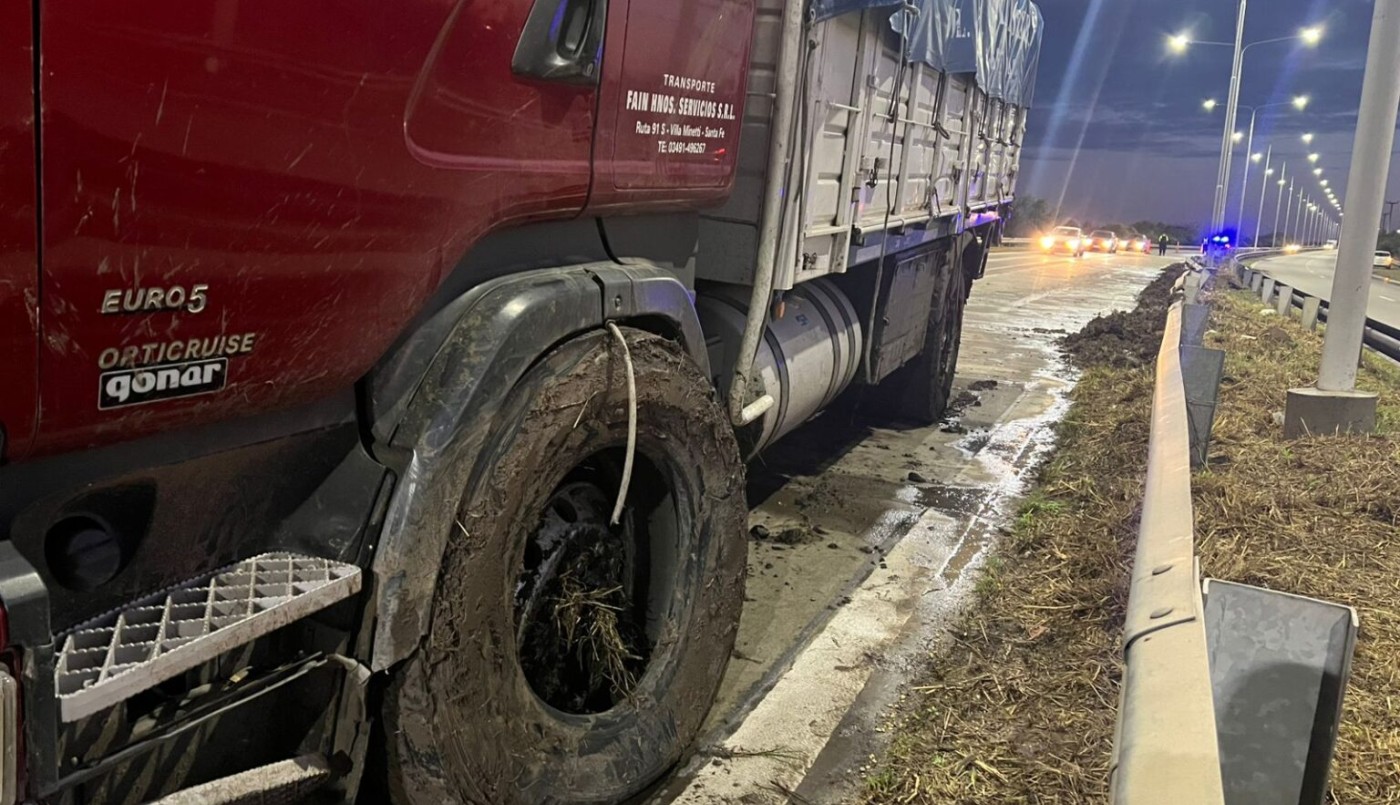 Se accidentó un camionero en la Circunvalación Oeste | Policiales