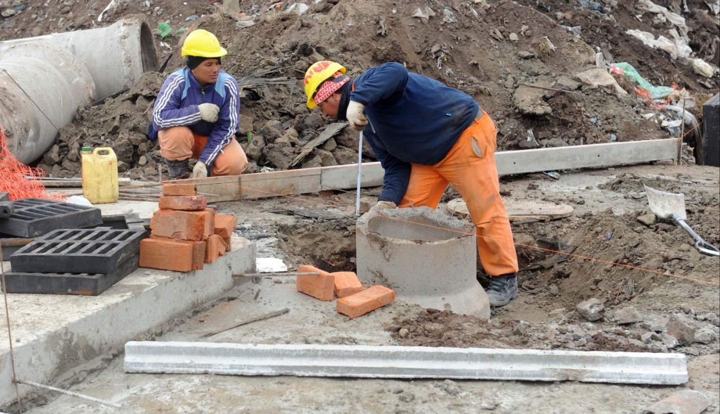 Se licitó la obra de cordón cuneta que beneficiará a 90 familias en barrio Jesuítas | Noticias