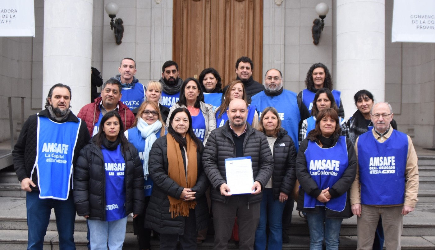 Reforma de la Constitución: AMSAFE pide que se contemplen derechos previsionales | Información General