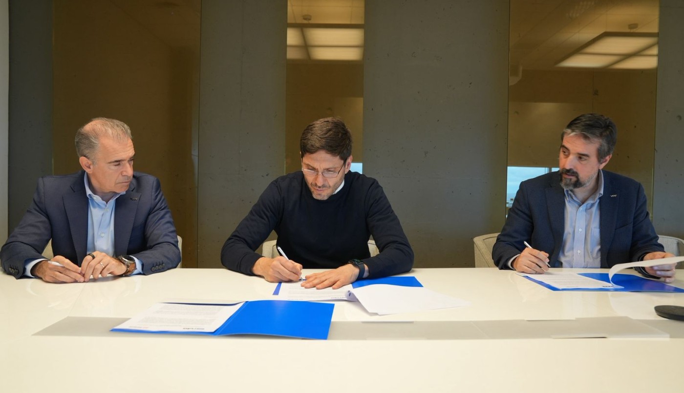 La Provincia de Santa Fe firmó un histórico convenio con YPF | Información General