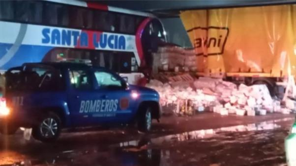 Fatal accidente en la Ruta Nacional 11 entre Nelson y Llambi Campbell | Información General