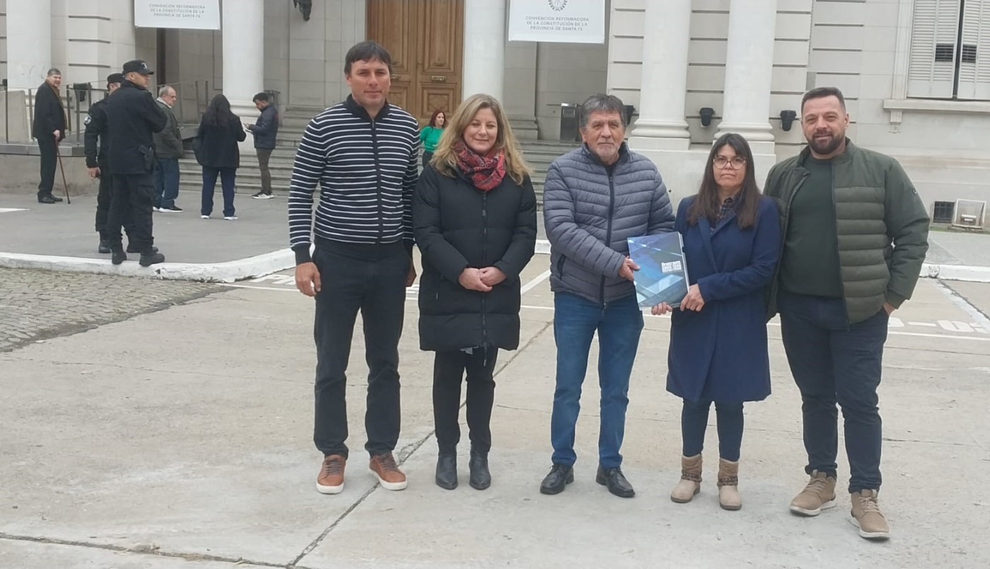 Reforma de la Constitución: FESTRAM presentó su propio proyecto | Información General