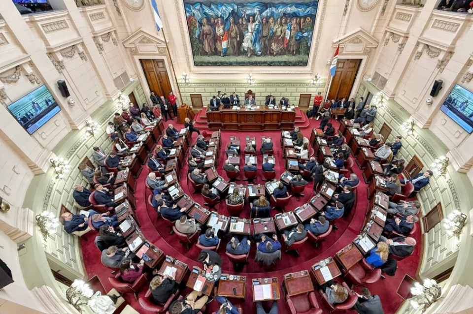 La Comisión de Régimen Municipal convoca a su última audiencia pública en Santa Fe | Información General