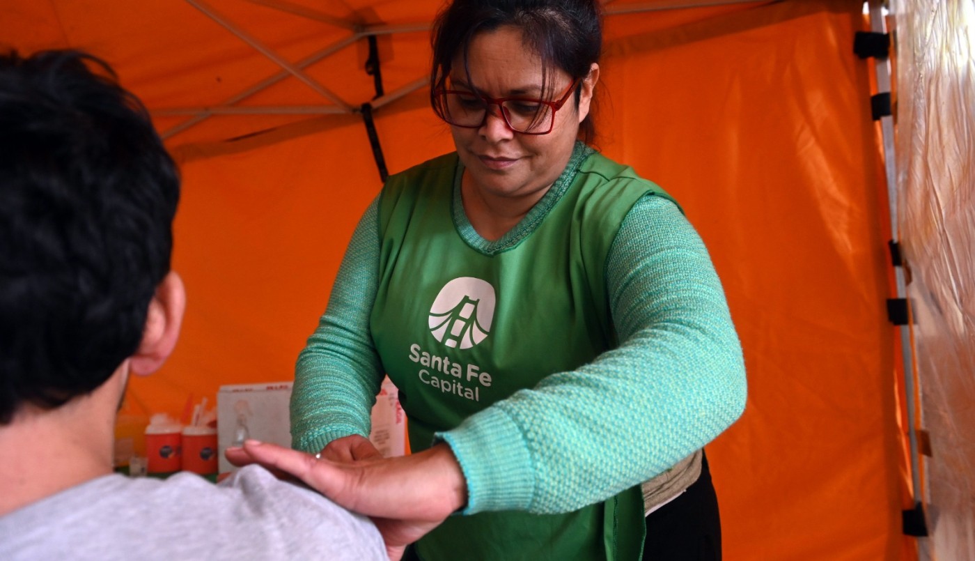 Por la lluvia, se suspende el inicio de vacunación en las escuelas de la ciudad | Salud