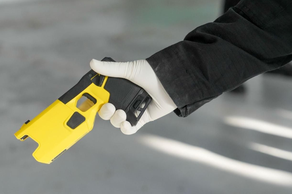 La Policía de Santa Fe se entrena en el uso de Taser: comenzó la formación de instructores | Información General