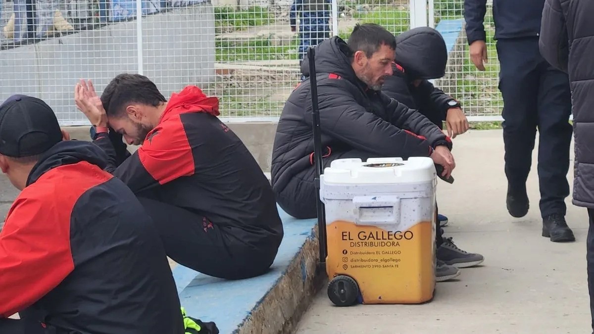 Colón, en el piso: la foto que resume su presente | Deportes