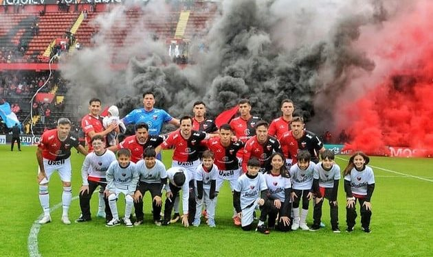 Colón inicia un nuevo ciclo: Recibe a Chacarita con el debut de Medrán | Deportes