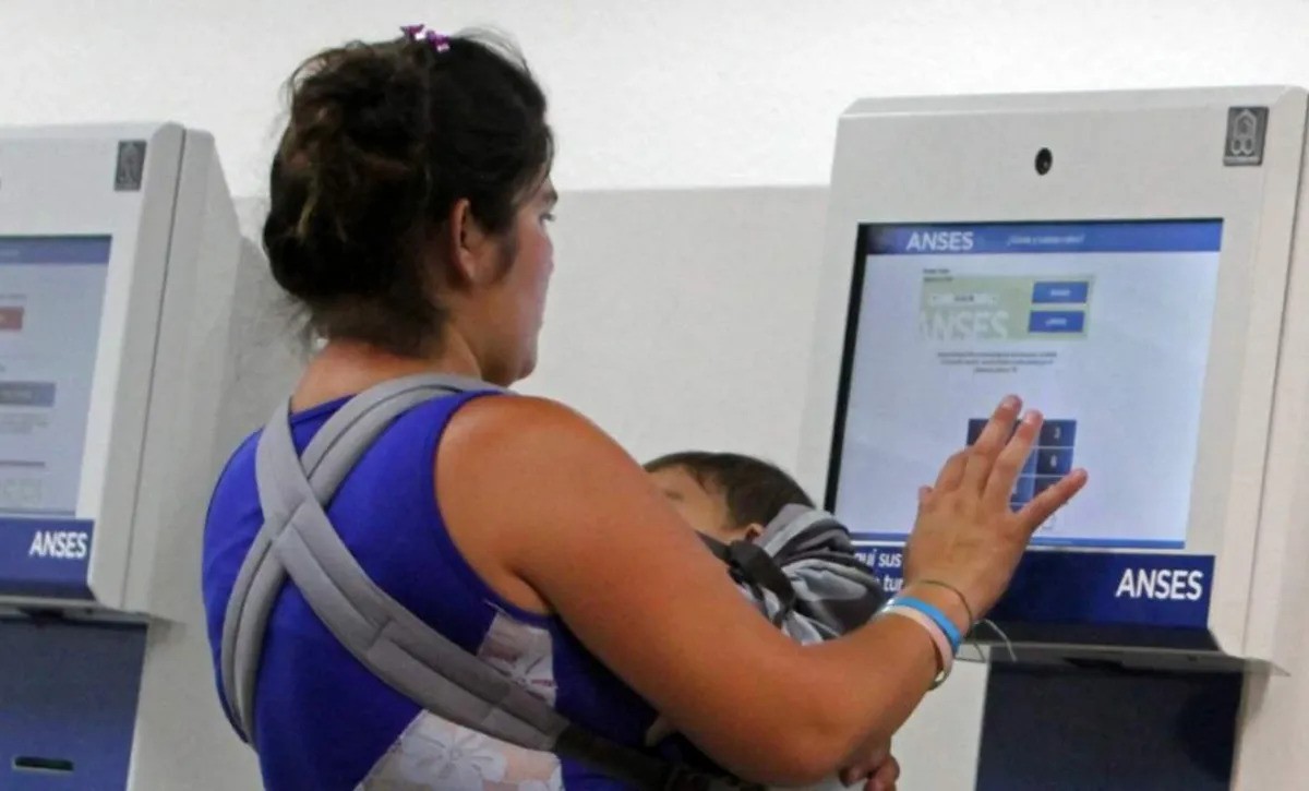 AUH: cuánto cobrarán los beneficiarios en septiembre y cómo reclamar el pago retenido | Nacionales