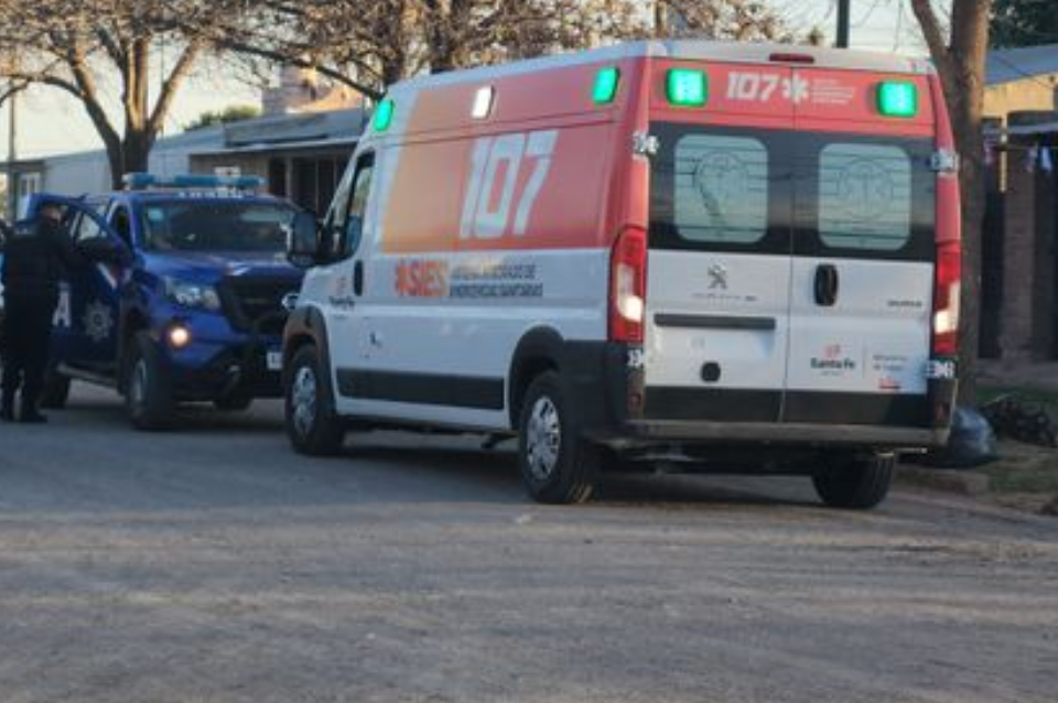 Murió un hombre tras descompensarse en la vía pública y le robaron sus pertenencias | Policiales
