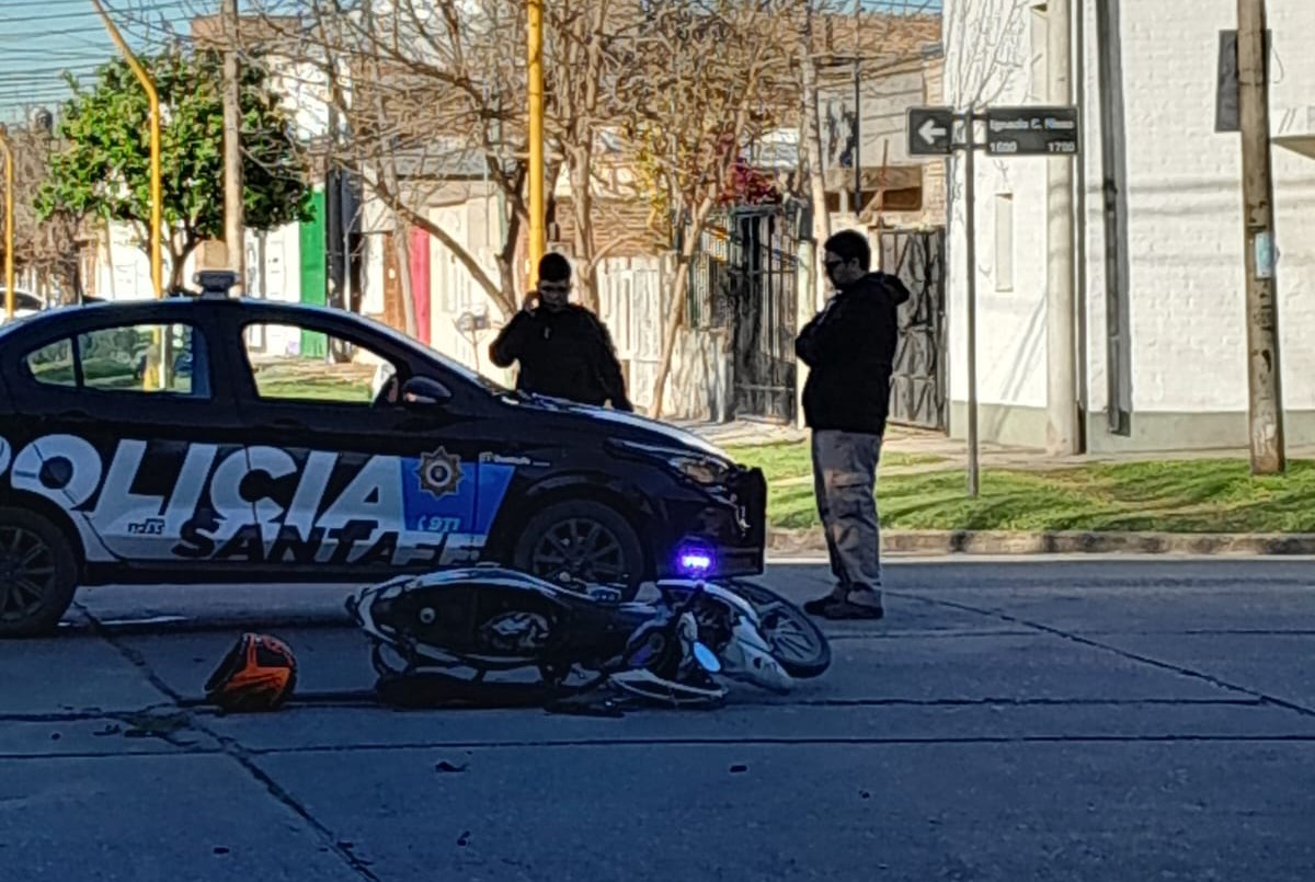 Fuerte accidente en la esquina de Risso y Alberdi | Policiales
