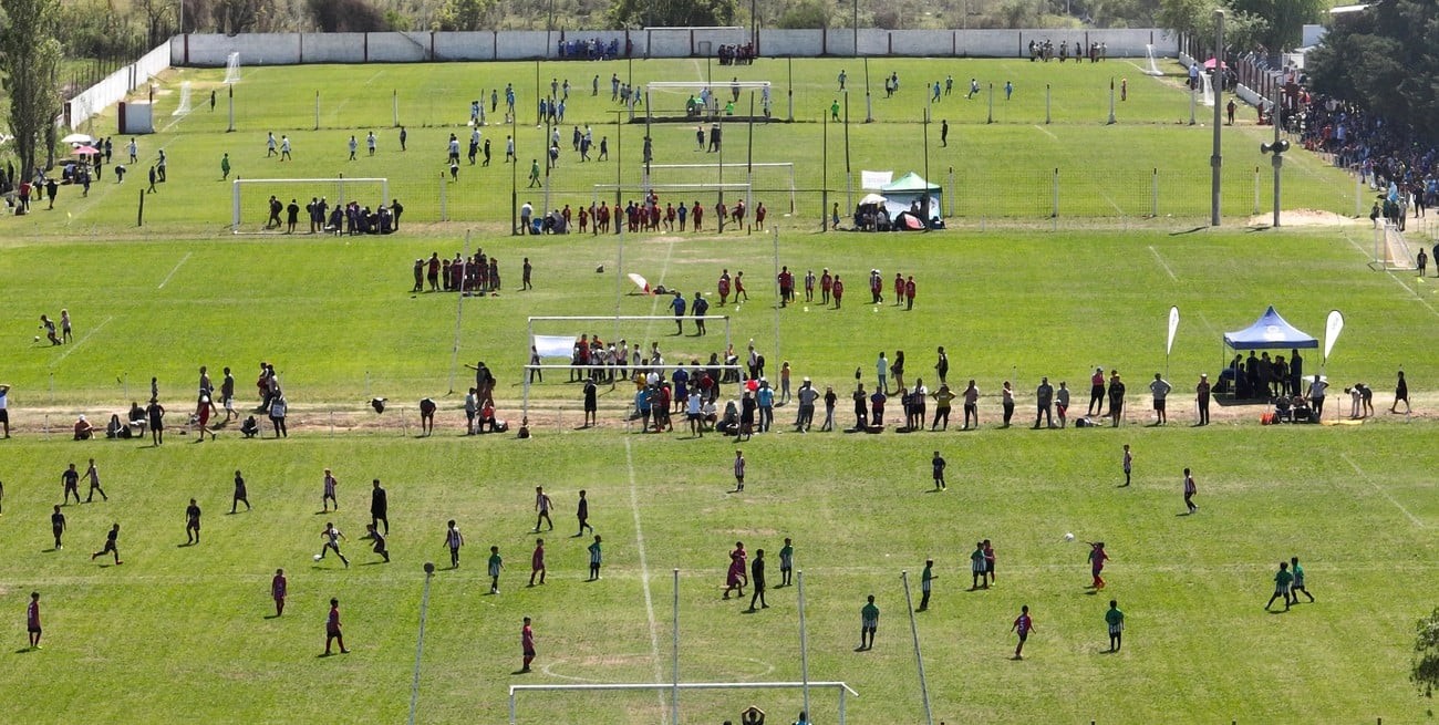 La Municipalidad realizará cortes de tránsito por el Torneo de Fútbol Infantil "Diego Barisone" | Información General