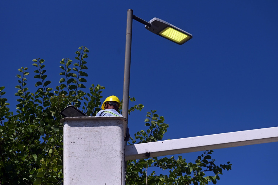 El Concejo Municipal impulsa el recambio total de luminarias por tecnología LED | Información General