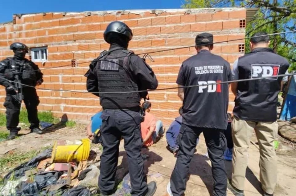 Imputan a tres personas por abuso y explotación de una adolescente en Santa Fe | Judiciales