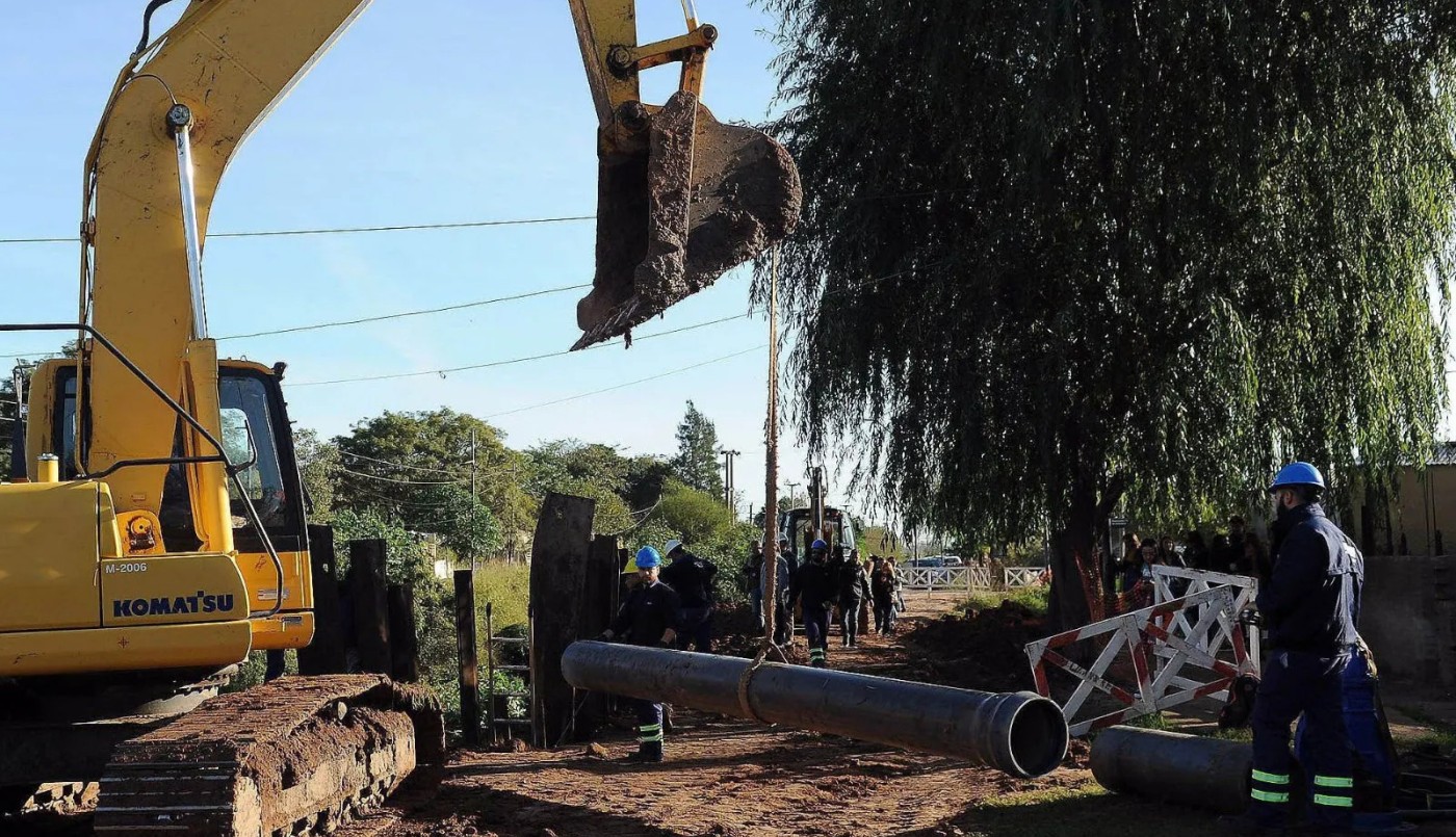 Aprueban un nuevo esquema de financiamiento para obras cloacales en los barrios de Santa Fe | Información General