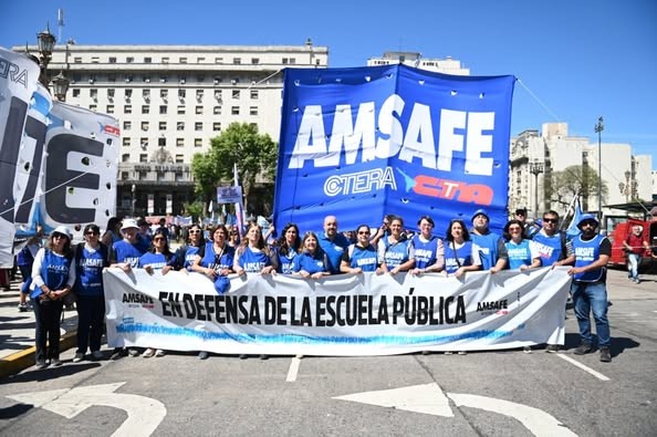 AMSAFE y gremios de todo el país participaron del paro nacional docente | Información General
