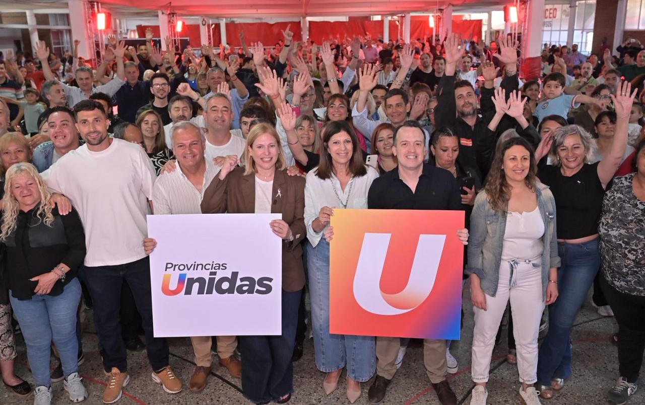 Eleciones 2025: el socialismo llamó a votar a Provincias Unidas "para que el fracaso de Milei no nos arrastre al pasado" | Información General