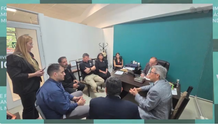 Reunión de Vinculación entre la Universidad Siglo 21 y la Policía de Investigaciones de Santa Fe | Contenido patrocinado