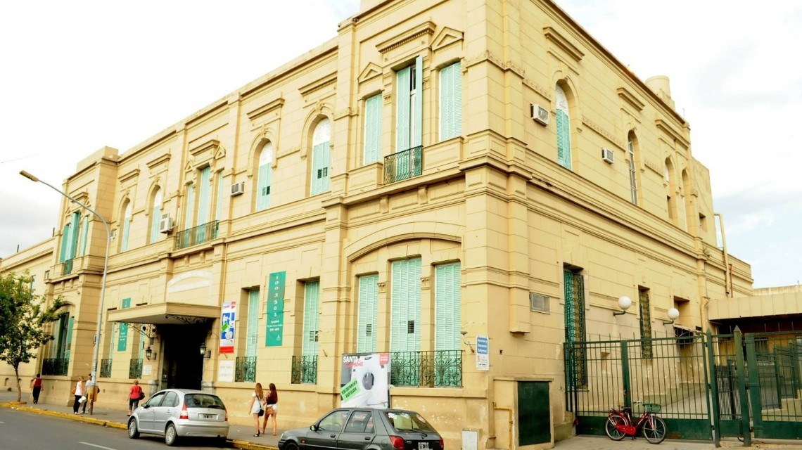 Dieron de alta al hombre que golpeó con una manopla a su expareja: fue trasladado a una comisaría | Información General