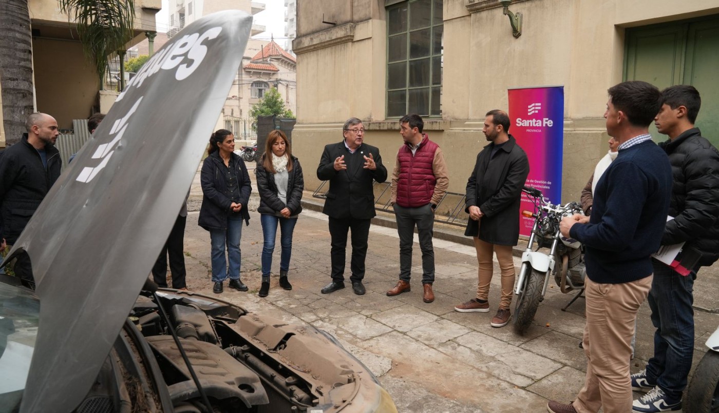 La Provincia equipa a instituciones con bienes decomisados al delito en la ciudad de Santa Fe | Información General