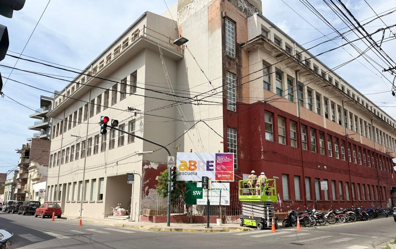 Abre Escuela: Provincia avanza en las mejoras edilicias de El Comercial | Información General