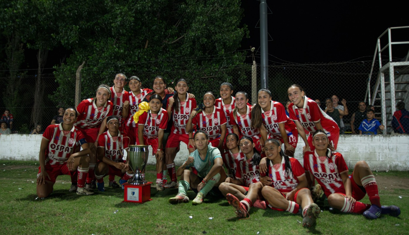 Fútbol Femenino: Unión se consagró bicampeón de la Liga Santafesina | Deportes