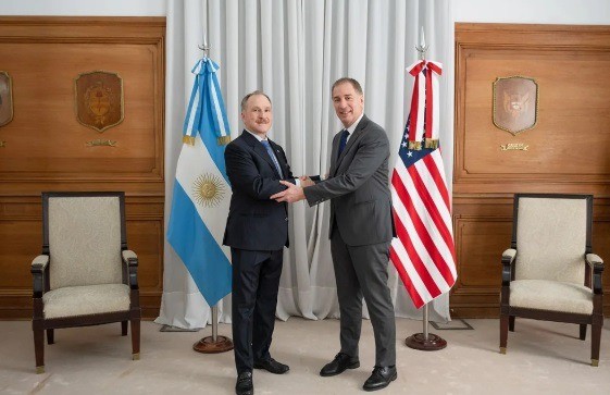 Santilli recibió al embajador Lamelas, a la espera de la firma del acuerdo comercial con EE.UU | Nacionales