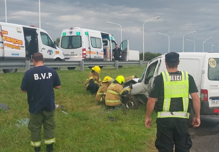 Un conductor volcó en la Ruta 168 y sufrió heridas leves a la altura de Colastiné Sur | Noticias