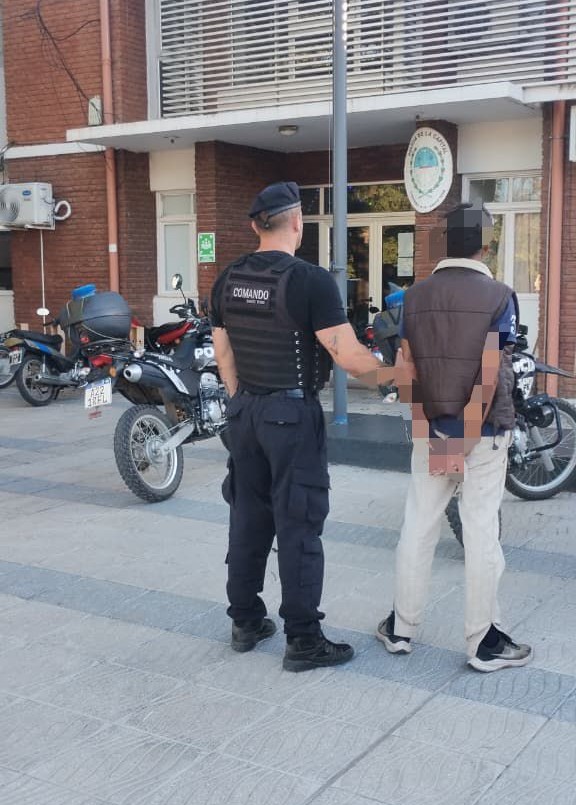 Cayó por robarse las sillas del camping municipal de Santo Tomé | Policiales