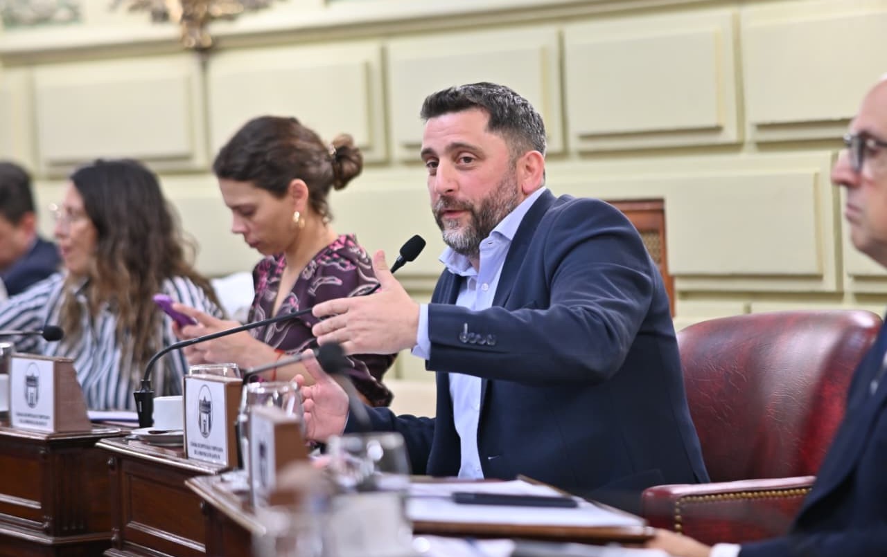 Cuvertino: “La ley tributaria es una respuesta en un contexto nacional complejo” | Legislativas