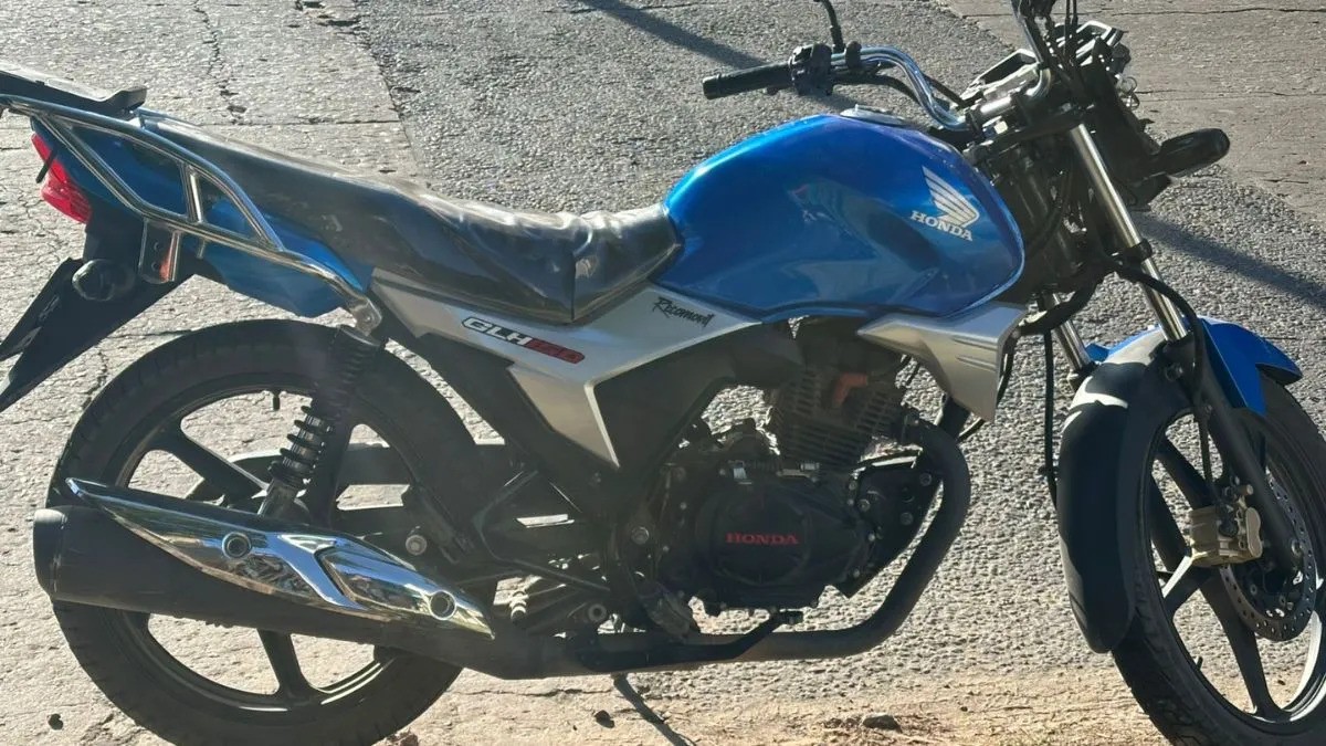 Un choque entre un auto y una moto dejó un herido en Santa Fe | Información General