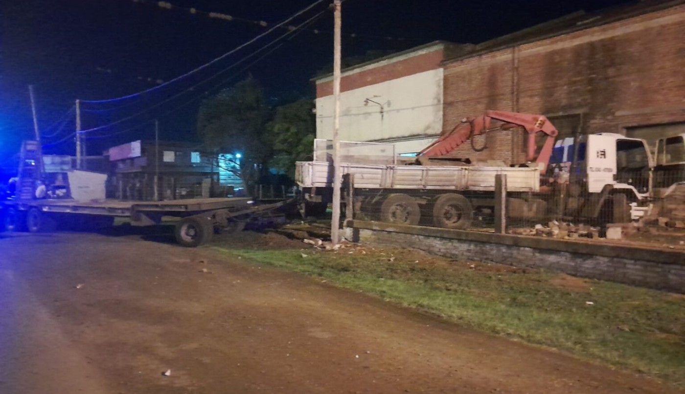 Fuerte choque a la altura de Nelson sobre Ruta 11 con dos personas heridas | Noticias