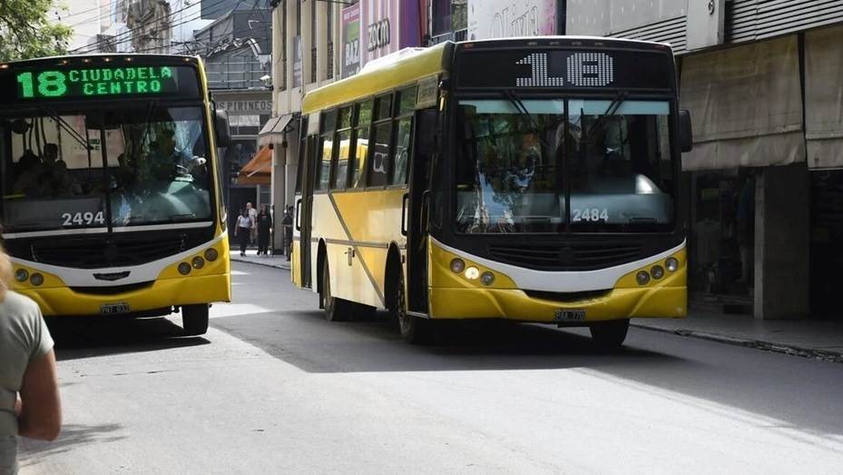 Transporte urbano en Santa Fe: estudio revela fuerte caída de pasajeros | Información General
