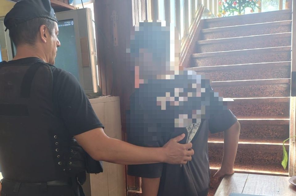 Un menor de 16 años amenazó a sus padres con un cuchillo y fue detenido | Policiales