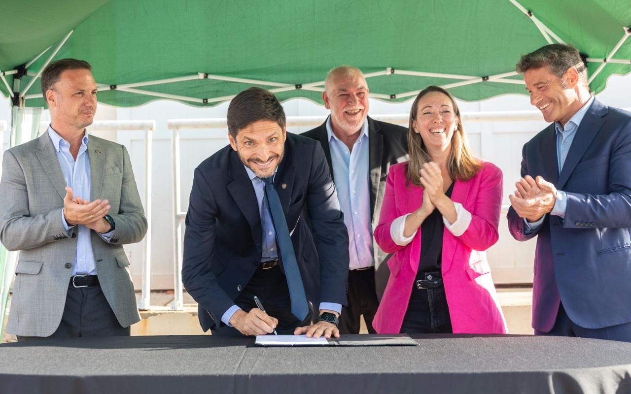 “En dos años terminamos e inauguramos 24 escuelas en la provincia de Santa Fe” | Información General