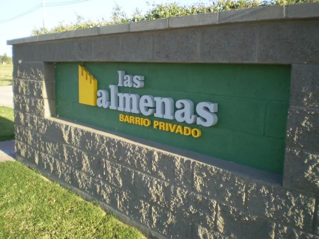 Robo de armas y millonario saqueo en barrios privados de Santo Tomé | Policiales