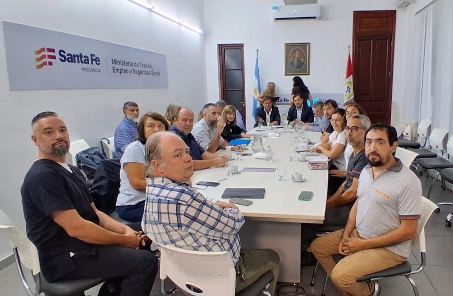 Se calienta la negociación paritaria: los gremios de salud piden aumento del 25% | Información General