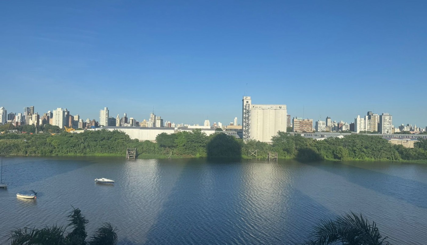 Jueves de calor y ¿posibles lluvias en Santa Fe? | Información General