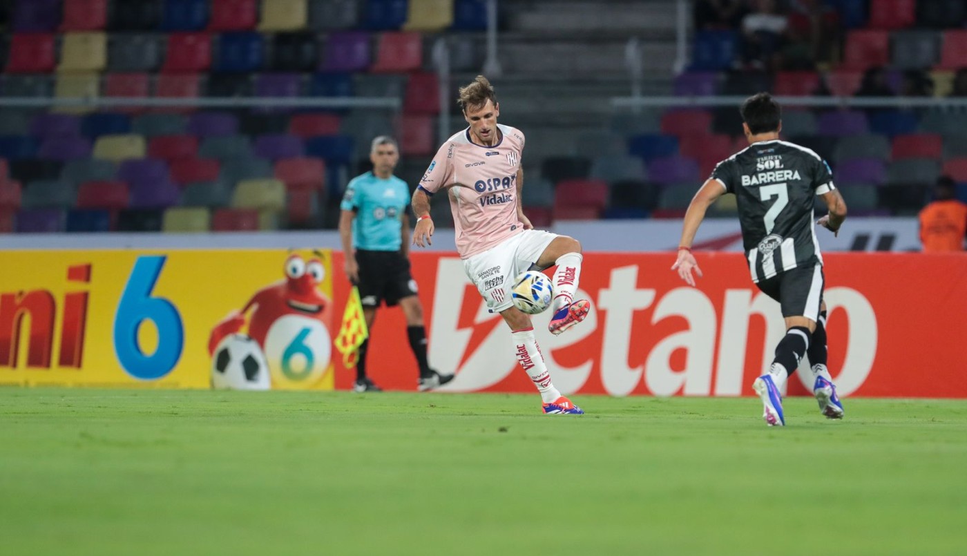 Unión retrocedió: jugó mal y perdió en Santiago del Estero | Deportes