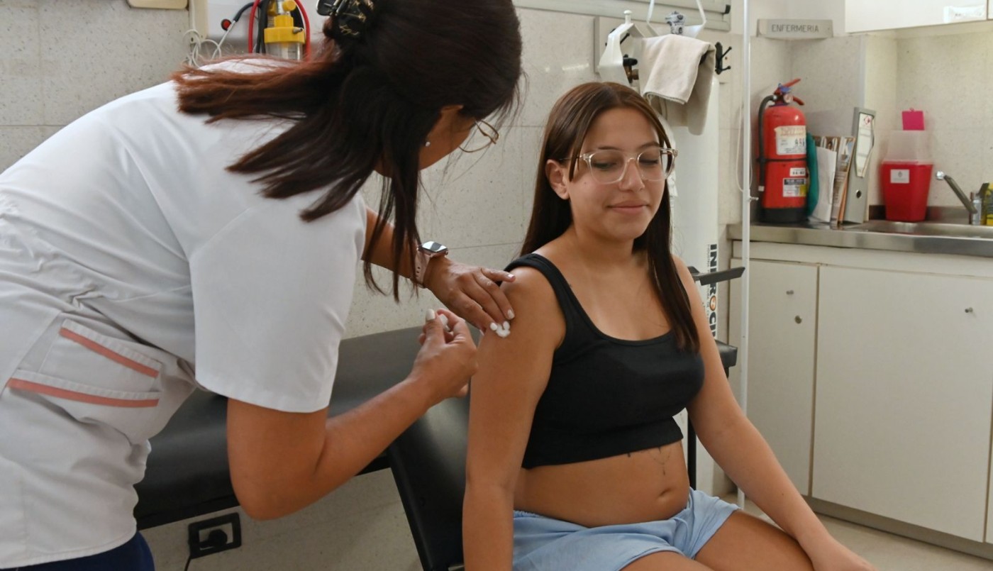 Se inició en la provincia la vacunación contra el virus sincicial respiratorio durante el embarazo | Salud