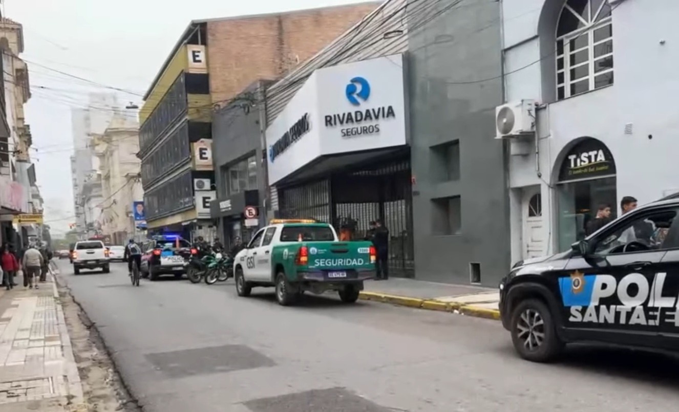 Una mujer agredió a un empleado municipal de Tránsito en pleno centro | Policiales