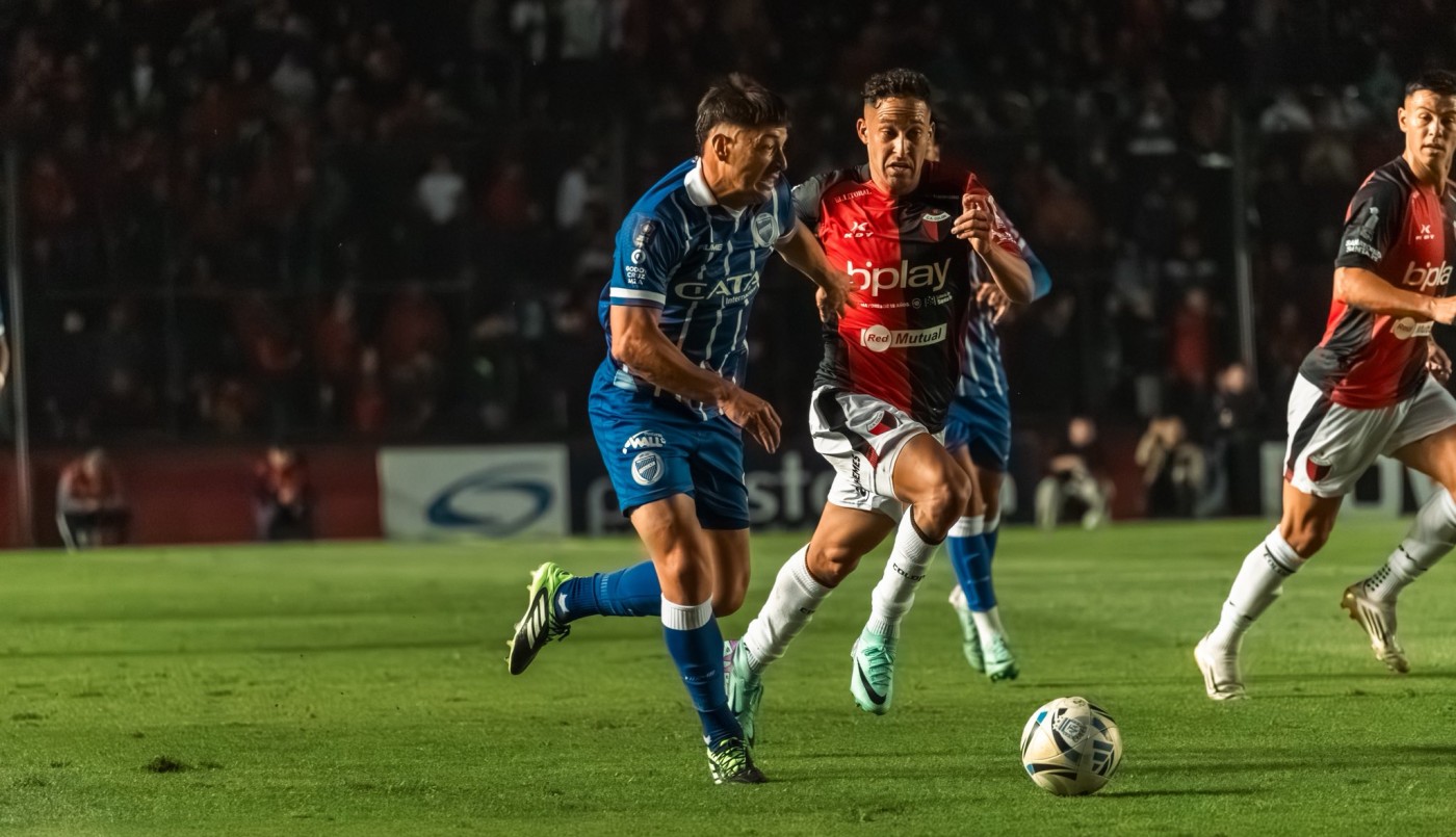 En un partido complicado, Colón empató sin goles con Godoy Cruz de Mendoza | Deportes