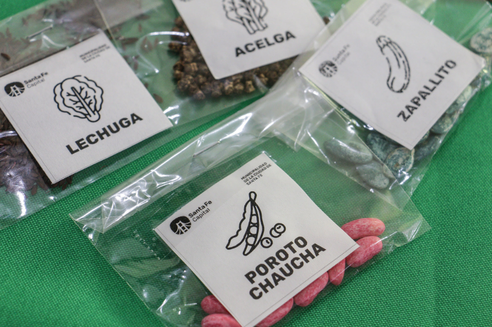 Vuelven los talleres de huerta con entrega de semillas en distintos barrios | Información General