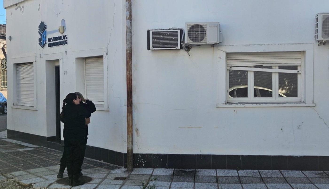 Millonario robo en una inmobiliaria a metros de Casa de Gobierno | Policiales