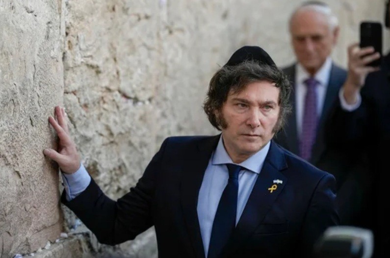 Javier Milei condenó el atentado en una playa de Australia | Nacionales